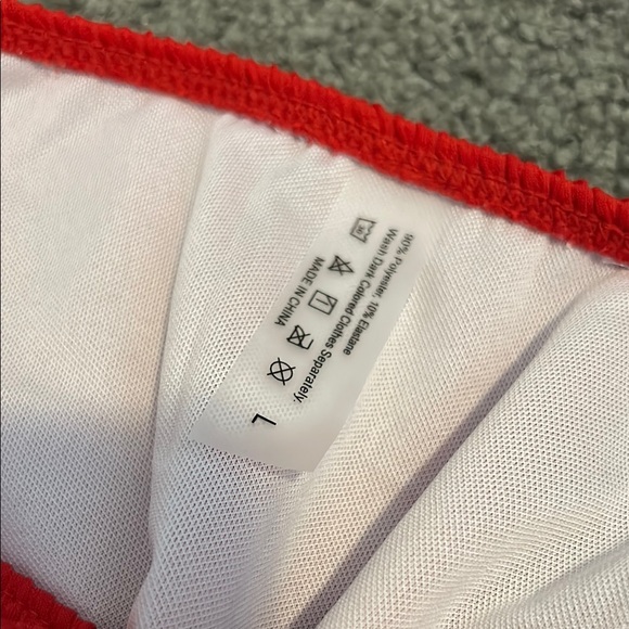 Red Bikini Set - Picture 4 of 5